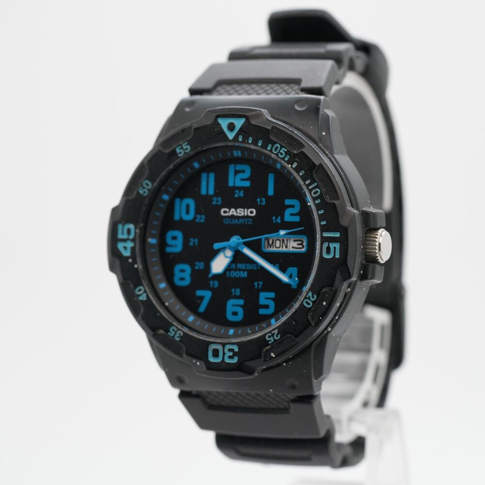 Casio Sport Analog Watch MRW-200H (5125) - Blue Dial - Running - 43mm